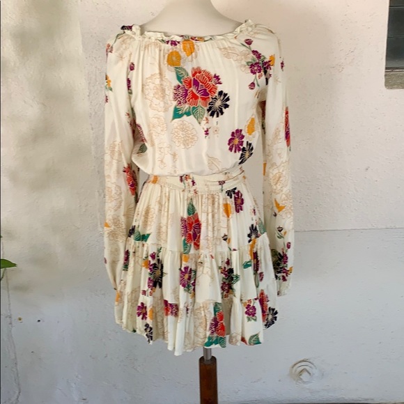 Cleo Bella dress - Picture 2 of 4